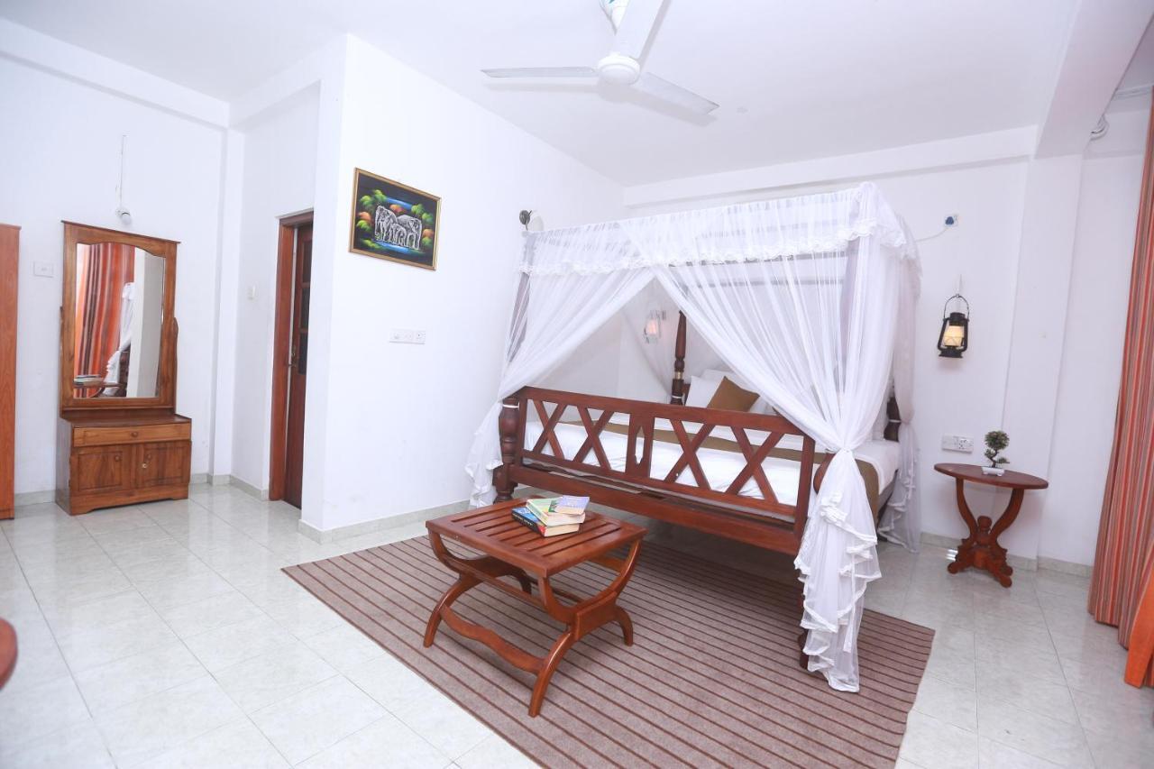 Dandelion - Unawatuna Extérieur photo