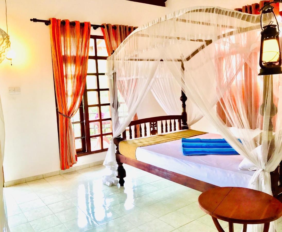 Dandelion - Unawatuna Extérieur photo