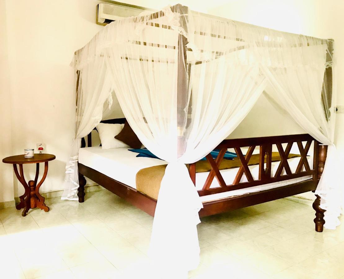 Dandelion - Unawatuna Extérieur photo